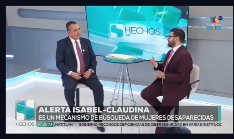 MPguatemala's tweet photo. #MPenDirecto 📺
En entrevista en el programa #HechosAM de @AztecaGuate, el licenciado Nillsson Castillo, fiscal de sección adjunto de la Fiscalía de la Mujer, abordó el funcionamiento del Mecanismo de Búsqueda Inmediata de Mujeres Desaparecidas, así como las distintas herramientas implementadas para la localización de mujeres reportadas como desaparecidas.
Este mecanismo ha sido fortalecido mediante el uso de tecnología y la coordinación interinstitucional. Fue creado a través del Decreto 0970-2016 y permite la pronta localización de mujeres desaparecidas, garantizando la protección de sus derechos. Actualmente, las alertas también se difunden por medio de mensajes de texto (SMS) dirigidos a zonas específicas, lo que facilita la participación ciudadana.
El licenciado Castillo indicó que, desde el año 2018, se han registrado aproximadamente 14,400 reportes, alcanzando una tasa de localización con vida del 95.02 %, resultado del trabajo liderado por el Ministerio Público y el apoyo de diversas instituciones.
Finalmente, reiteró el llamado a la población a denunciar de inmediato cualquier desaparición a la línea 1572, al 110 de la Policía Nacional Civil, en cualquier sede fiscal o policial del país, recordando que cada minuto es crucial.
#MPfuerteYfirme 💪