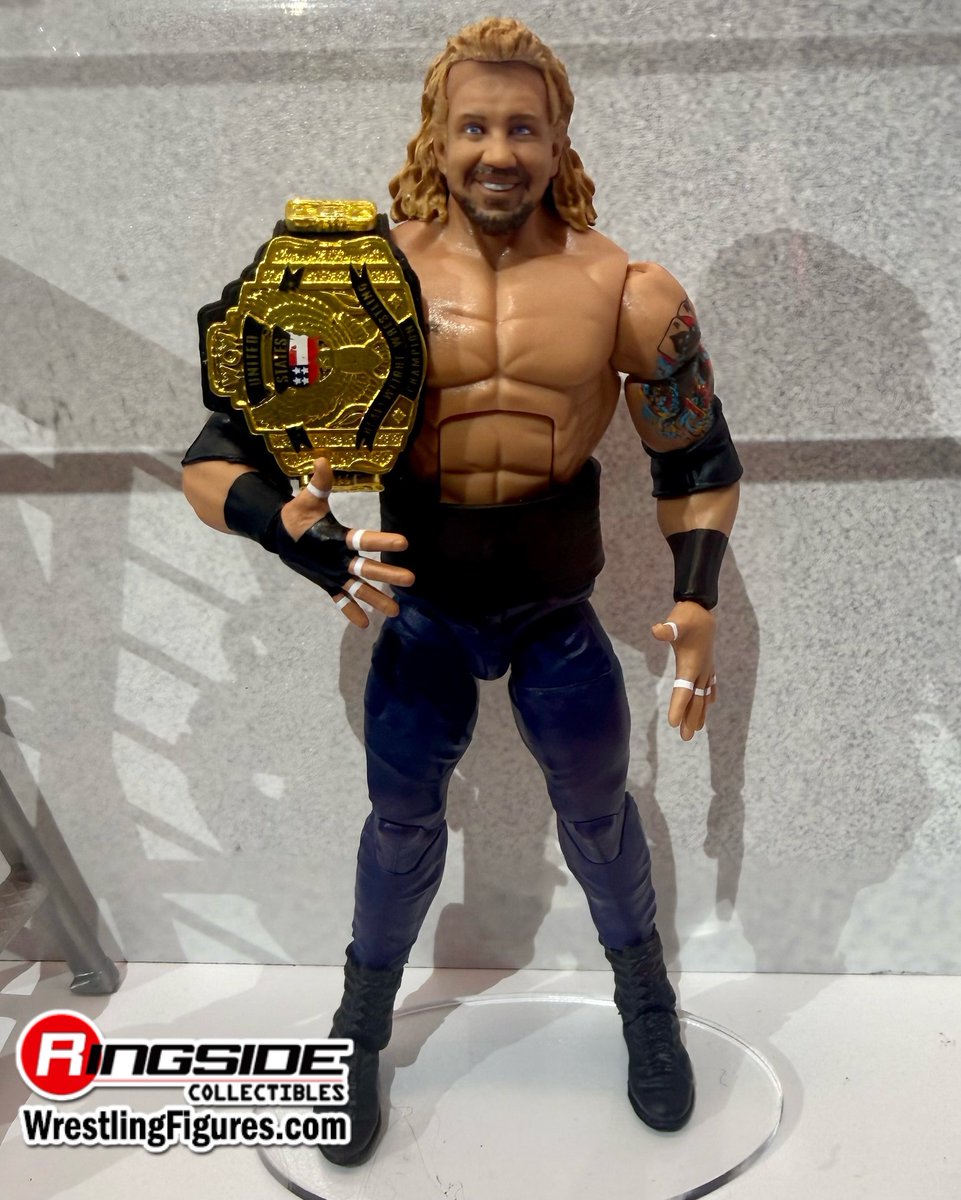 Ringside Collectibles tweet media