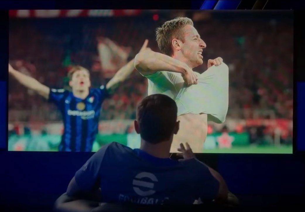 FcInterNewsit's tweet photo. 💣 Bayern Monaco macchina da guerra: Inter unica a batterlo nelle ultime 28 partite in Champions League⚫️🔵
‼️ Era l’8 aprile 2025 e Davide Frattesi firmava un gol all’ultimo respiro da incorniciare 🖼️⚫️🔵
Qui l’articolo completo👉🏼 https://t.co/jx3CBltA3q
#FCIN #Inter #Frattesi #BayernMonaco