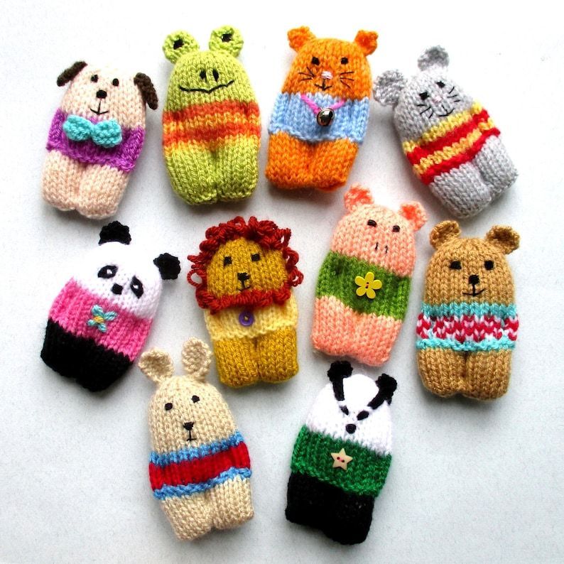 knithacker's tweet image. Stash-Busting Minis: 10 Adorable Pocket Pal Animal Charms to Knit Today: 👉 tidd.ly/3RR7fdT - designed by DollyTime #knitting #amigurumi #etsy #affiliate #stashbuster #giftideas #miniature