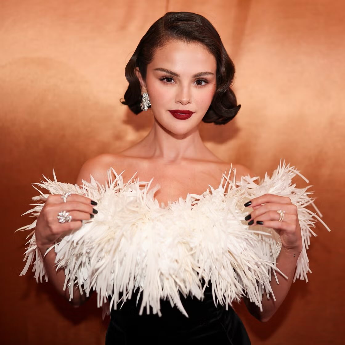 Selena Gomez News tweet media