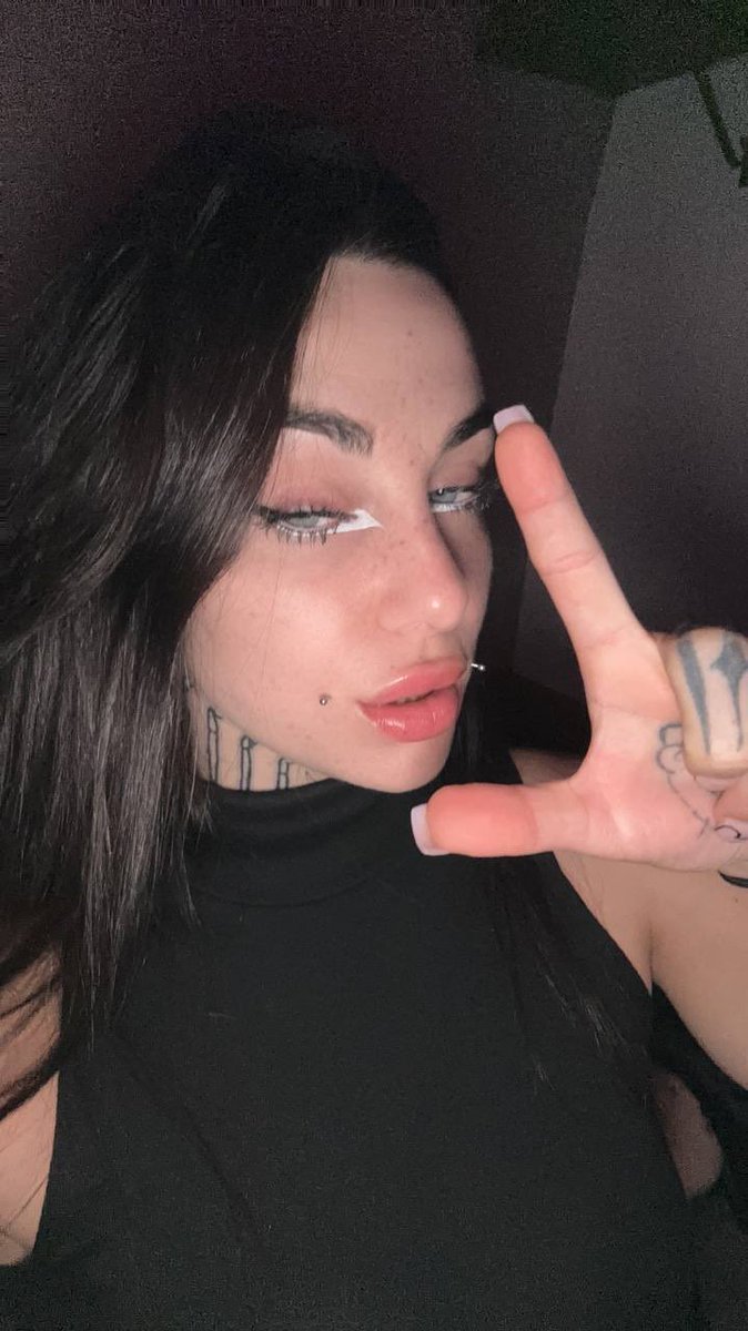 𝙔𝙊𝙐𝙍 𝙁𝘼𝙑𝙊𝙍𝙄𝙏𝙀 𝙂𝙔𝙈𝙍𝘼𝙏 tweet media