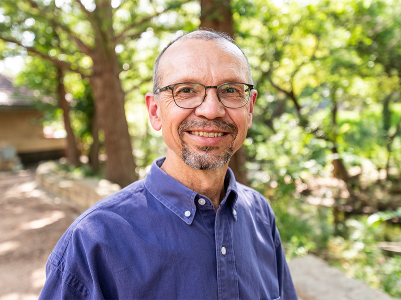 utmechengr's tweet photo. Congratulations to professor Matthew Hall, who has been selected as a member of the Academy of Distinguished Teachers at The University of Texas at Austin! https://t.co/W3MfRp9rog