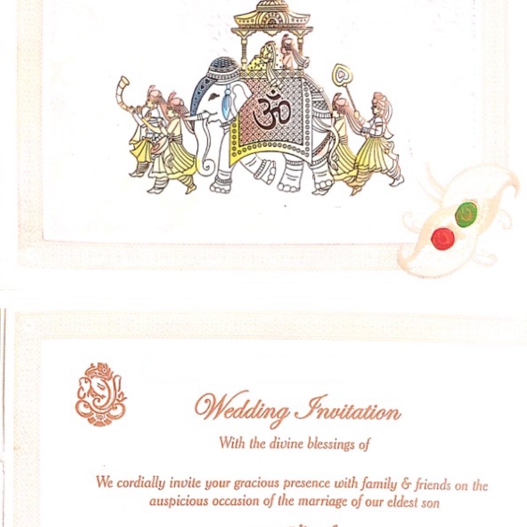 Frau Gelbe tweet media