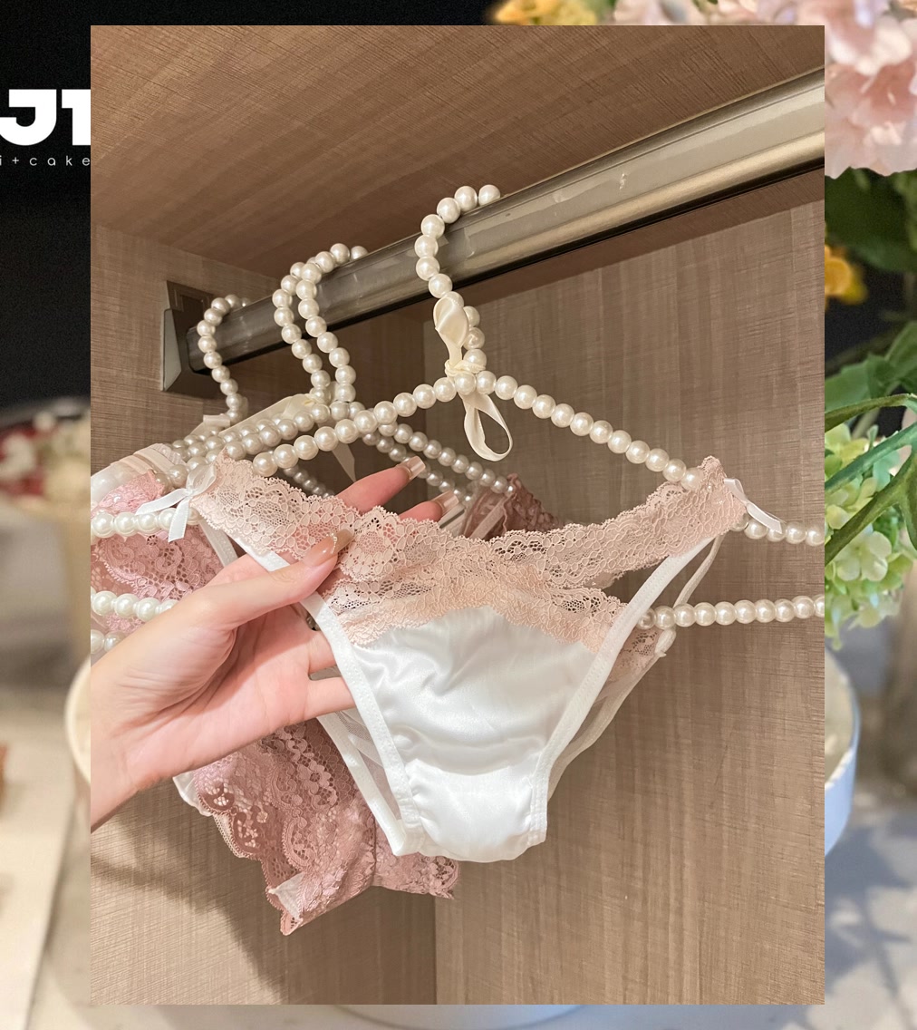 Ashley Harris tweet media