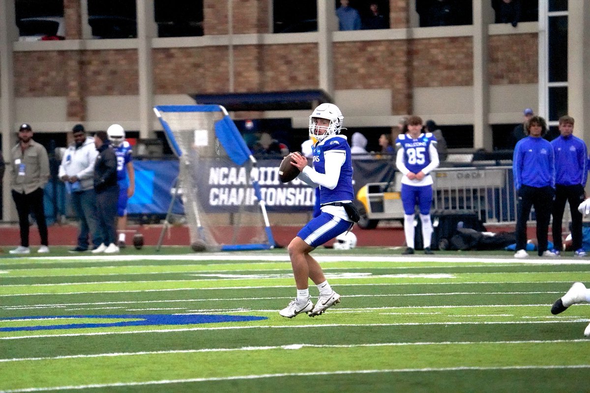 jfederico8's tweet photo. CUW Football Facts:
- 2025 NACC Champions 💍
- 2025 Cheese Bowl Champs 🏆
- 2025 Luther Cup Champs 🏆
- 2025 WFCA Private School Def. POY 
- 24-4 Home record 🏟️
- Hosted a Home Playoff game 🏅
- Longest tenured HC in WI ⏳

Come be apart of it! 🔽🔽
https://t.co/EZwwPG2u9B https://t.co/gHyRMDhfxa