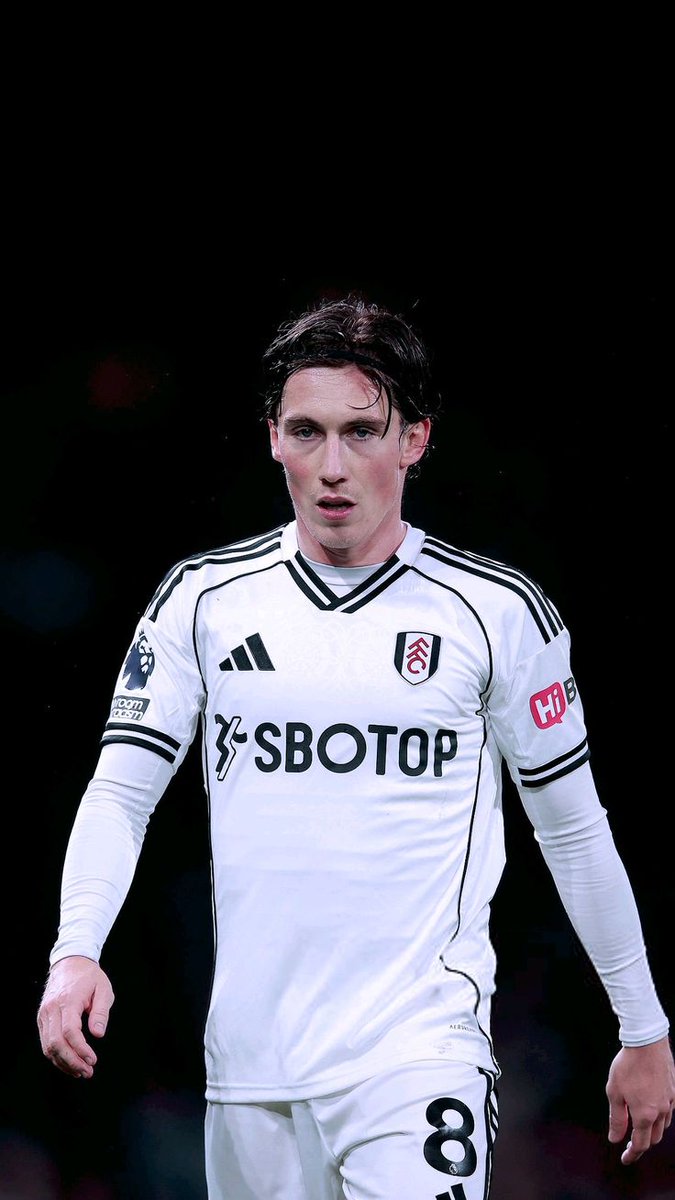 Dom_Szoboszlai1's tweet image. Liverpool fans hear me out though 
Harry Wilson to Liverpool 🔜?

What do you think? @HendrickD82