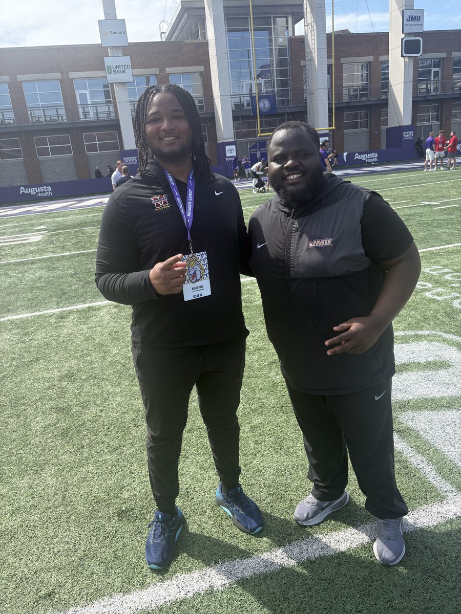 Myles King tweet media