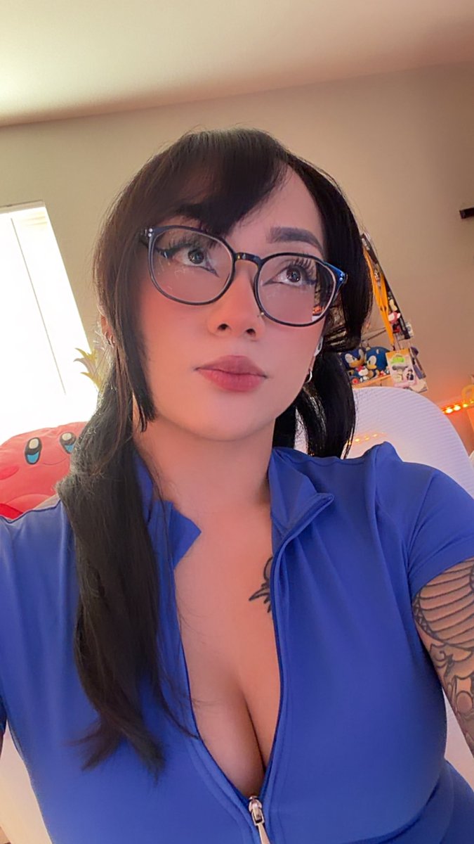 honeebell tweet media