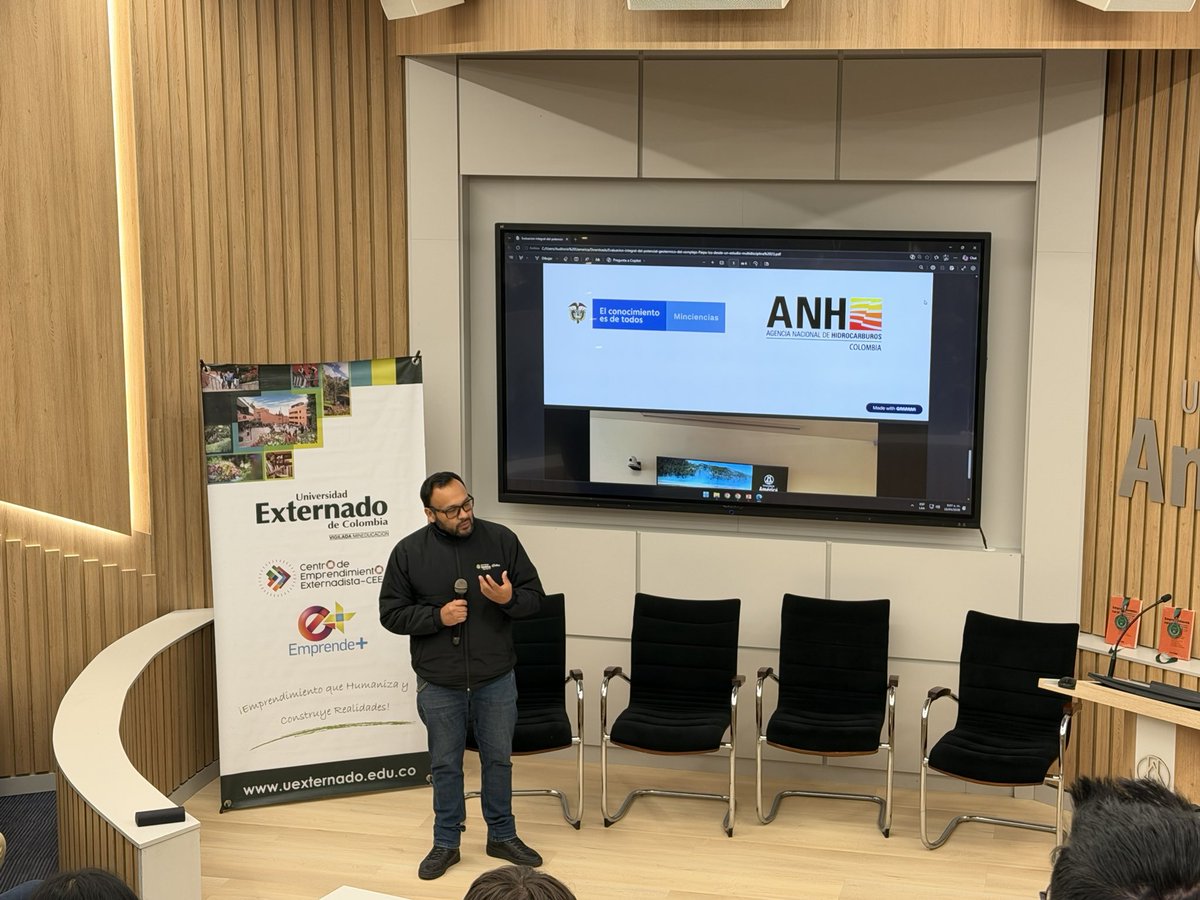 Mario Posada tweet media