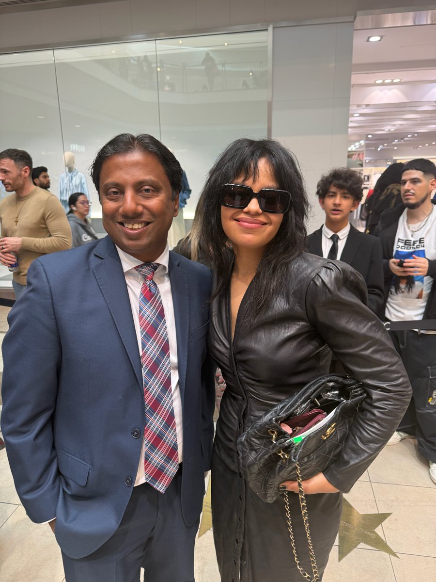 NeethanShan's tweet photo. Attended this year’s Scarborough Walk of Fame to support and recognize the individuals who continue to shape and strengthen our community.
Congratulations to all the honourees. Thank you to the organizers and team who have sustained this event over the years.
#swof #walkoffame https://t.co/l8zbnsUr4E