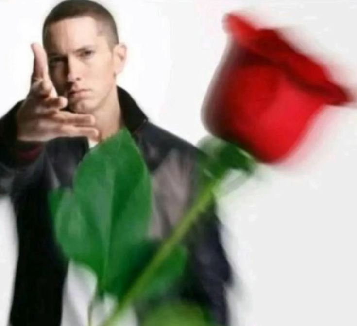 U R P I ☆ tweet media