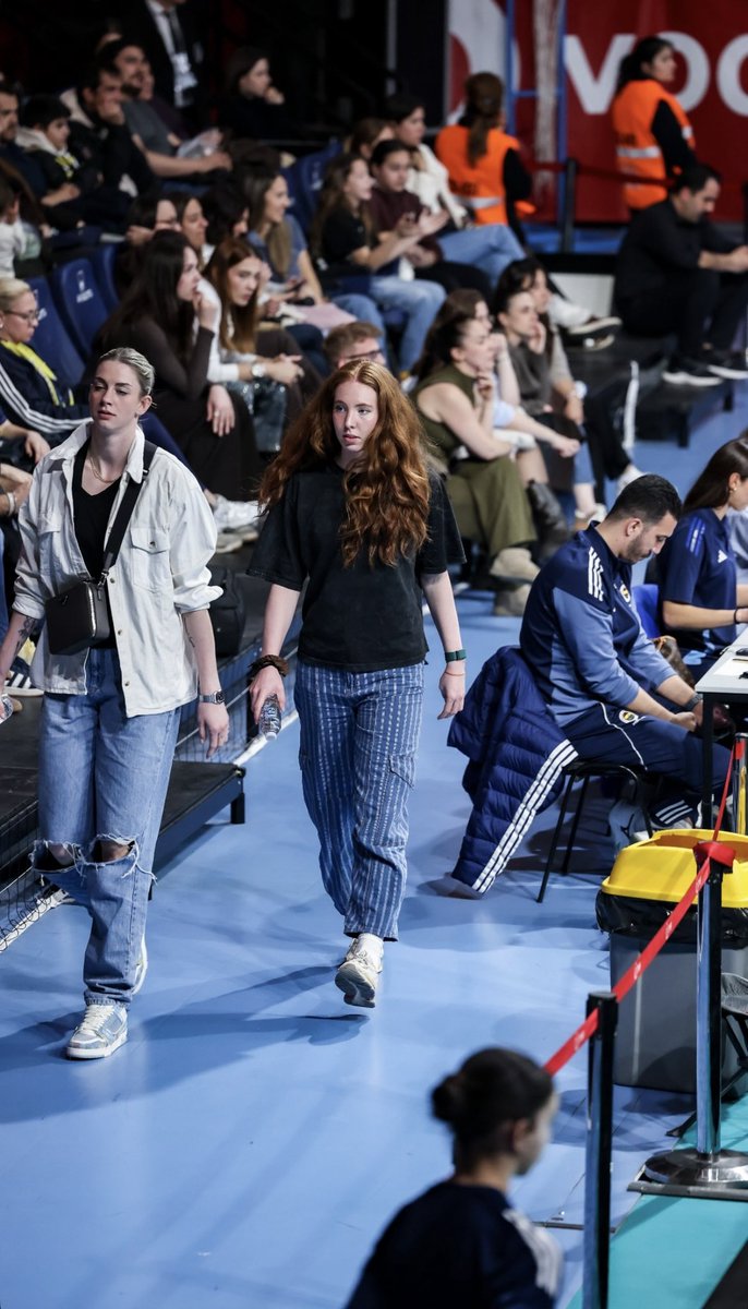 acervo julia bergmann 📁 tweet media