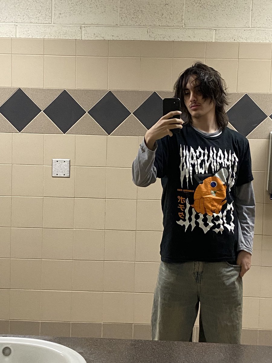 sigh guy tweet media