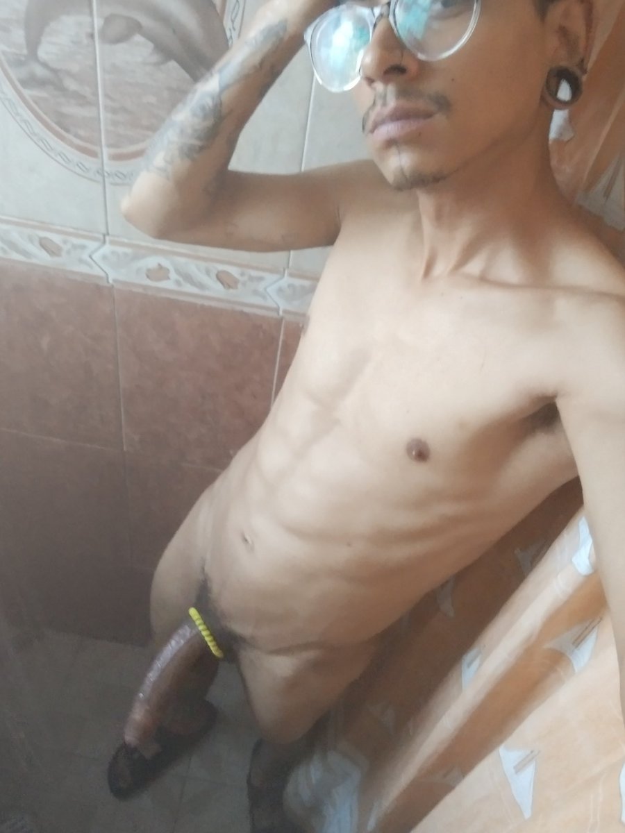 HellUnderdog tweet media