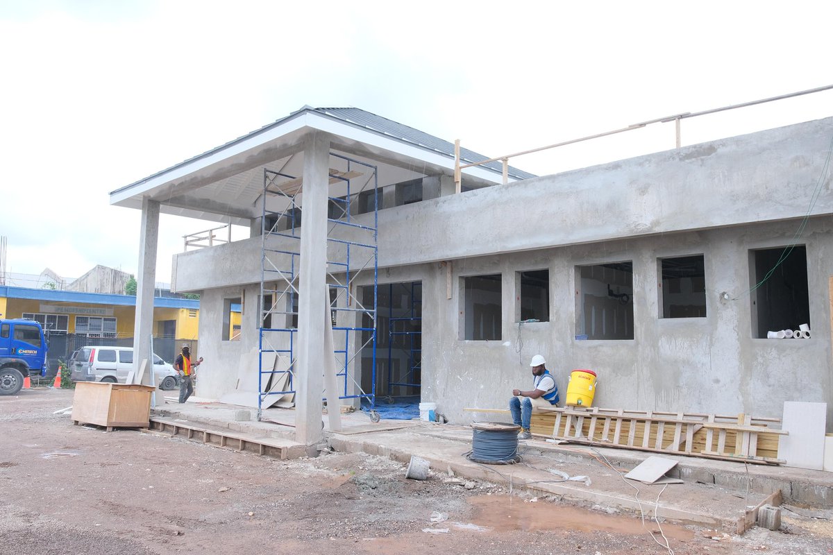 theserhajm's tweet photo. Progress Update 📢
The Old Harbour Health Centre expansion is now 83% complete 🏗️
Soon to offer a range of services, including a nurses’ area, laboratory, pharmacy, mental health care, isolation room, and other services.
#HSSP #StCatherineServices @themohwgovjm @christufton https://t.co/my6o53gbpx