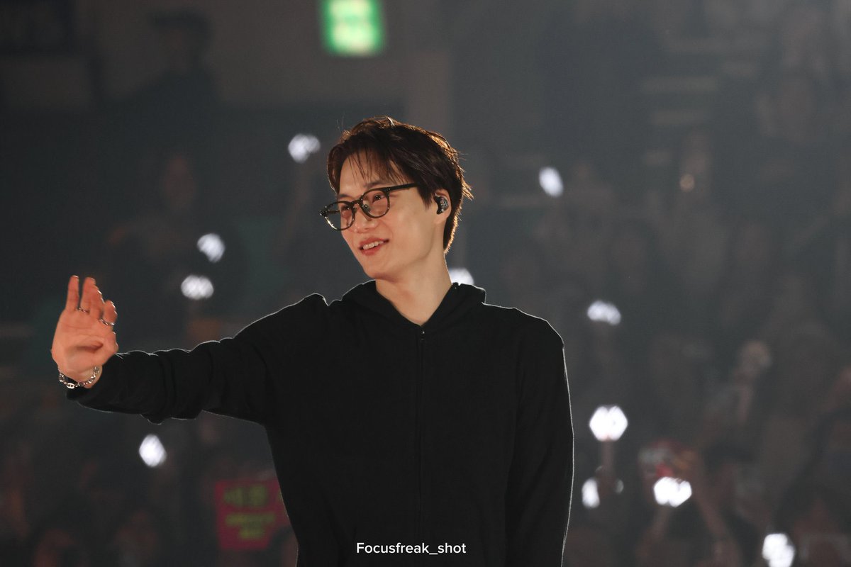 Jongin Pics ♡ tweet media