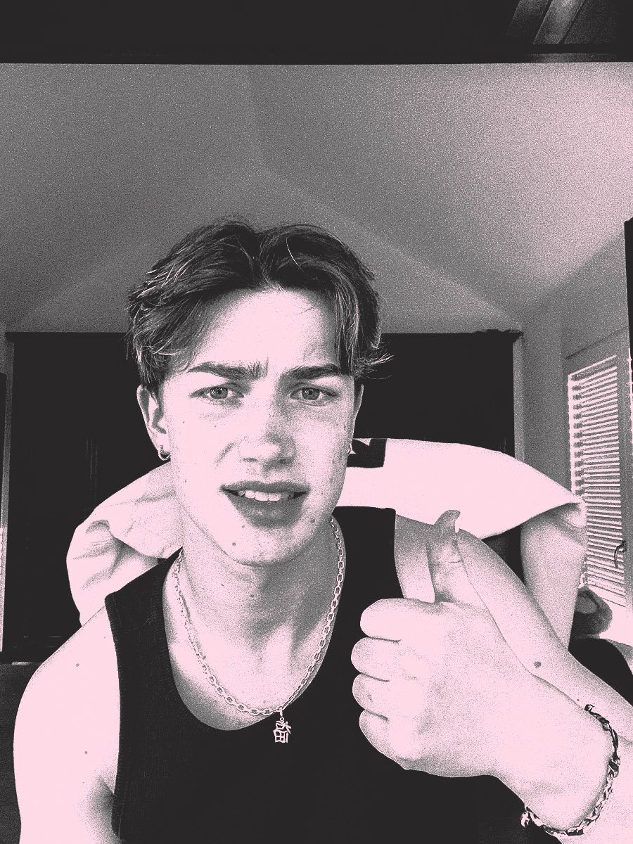 𝐫𝐚𝐟𝐚. tweet media