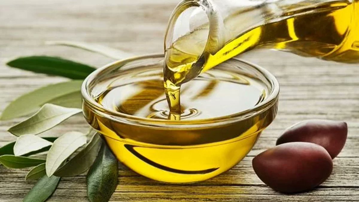 Tarım ve Orman Bakanlığı tarafından yapılan duyuruda taklit ve tağşiş listesinde güncelleme yapıldı. Buna göre listeye 19 farklı ürün daha eklendi:

📍 Bahçelievler / İSTANBUL 🏪 Zeytunaoğlu Tatlı ve Gıda Ürünleri İth. İhr. Dış Tic. Ltd. Şti. 🛑 Ürün: Fıstıklı Sarma ❌