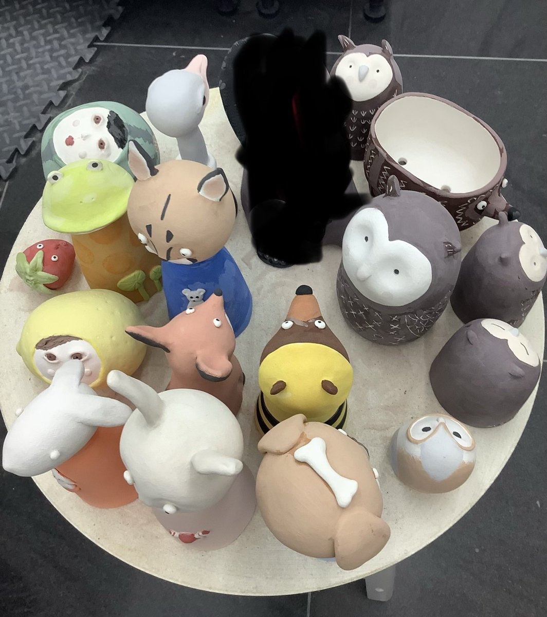 MidoriTakaki's tweet image. Early start &amp;amp; late finish. I have just loaded the kiln for another bisque firing. At one point I thought I wouldn’t be able to finish. But I did! Tomorrow I will have along lunch break as a treat. Then more work. 
#ceramics
