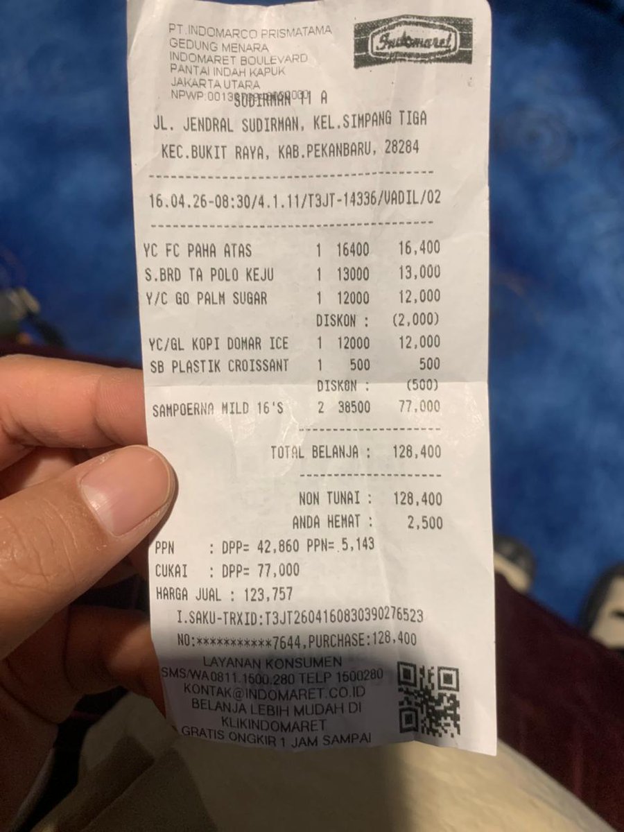 OptimusPrimaa's tweet photo. Gilaa gue beli kopi cuma 1 diinputnya 2, trus variannya dibedain biar gue ngga ngeh
Ga ikhlas guee😡 @Indomaret https://t.co/hlkyNaYoxz