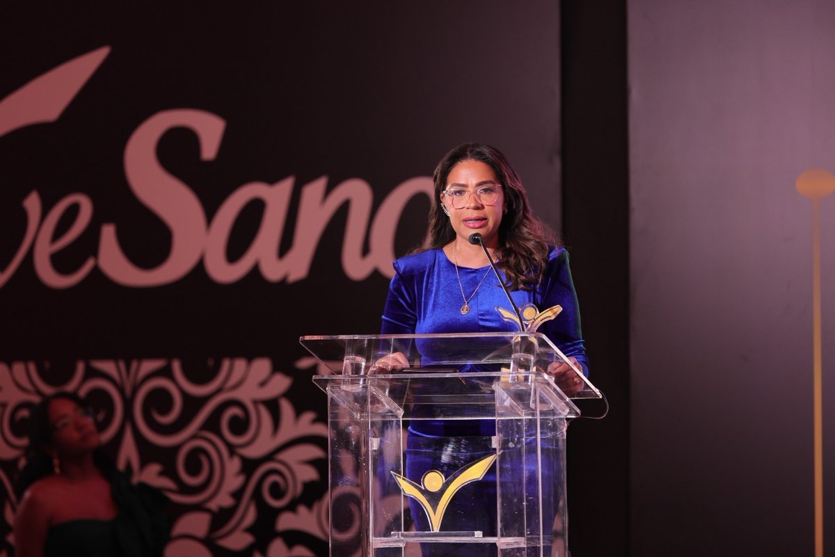 Listin USA tweet media