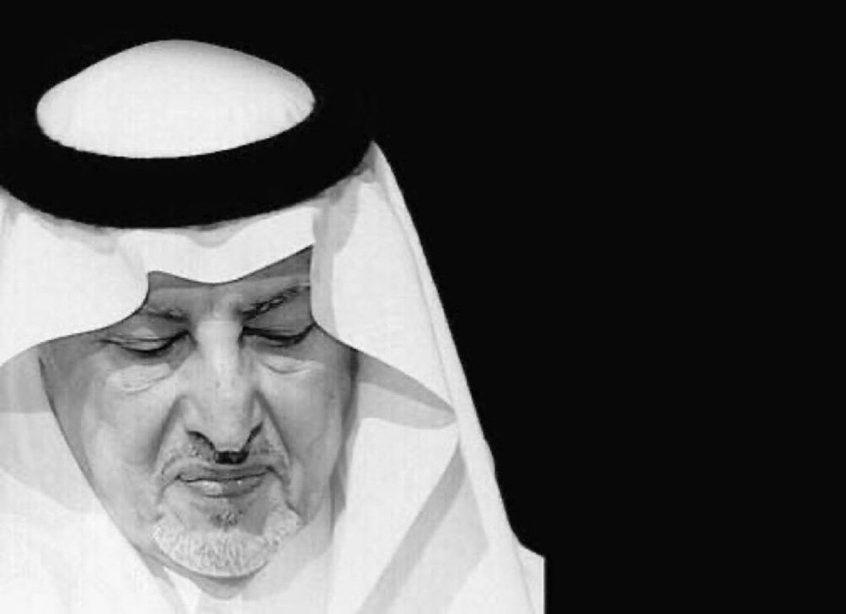 Medwkh's tweet photo. أتصبر وأقول إني على البعد قاوي
والله أعلم بقلبٍ فيه الأشواق حيه .. https://t.co/ejEcUS2puM