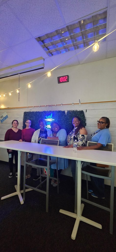 Elsik Ninth Grade Center tweet media