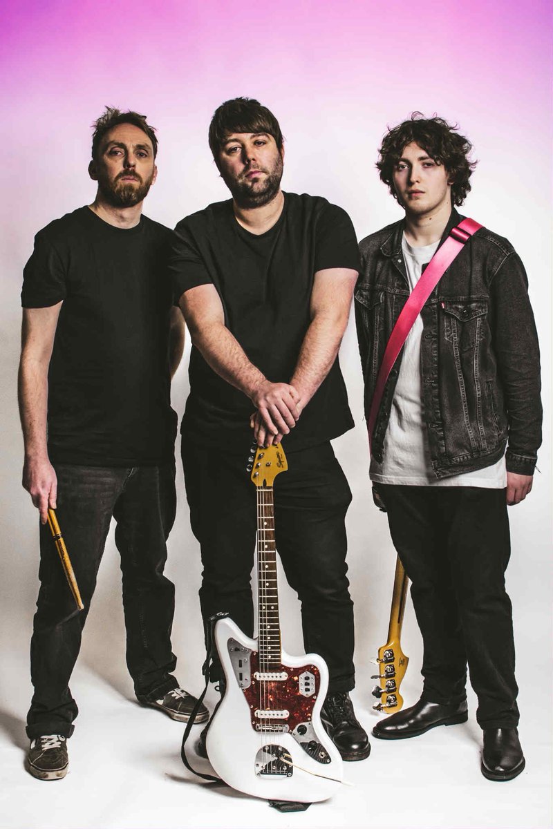 PanheadSharps's tweet photo. Tickets are flying for Saturdays gig at @nice_n_sleazy Glasgow where we will support manchesters finest @ROLLA2020 for @This_Feeling 

Don’t miss out grab yours today 🎟👇

https://t.co/hDfCgVcr9V

#glasgow #nicensleazy #sherps #rolla https://t.co/dQkvvPH7cd