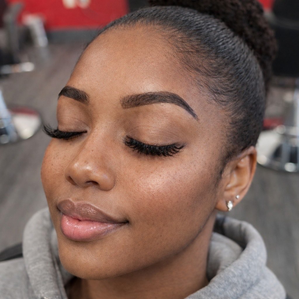 perfecteyebrowz's tweet image. Your glow-up starts here ✨
Stop in for your favorite Perfect Browz services.
Walk-ins welcome.

💖 Share your selfies after services to get featured.
3 Locations #Milwaukee #WestAllis and #Kenosha