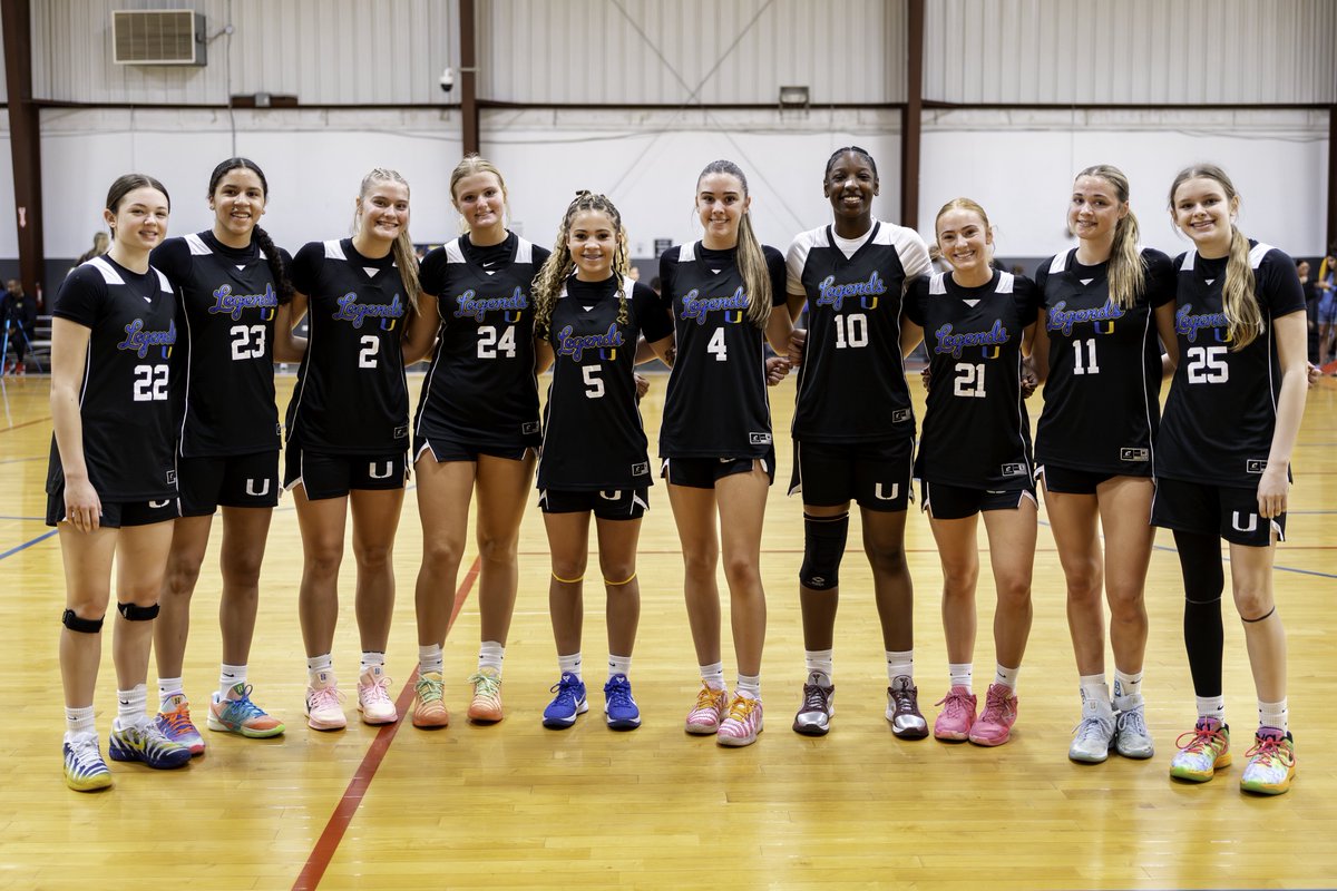 Legends_Bball's tweet photo. We are ready for The Clash this weekend! #TheU 🙌🟦🟨 #LegendsU #BTA https://t.co/mCttnIhWue