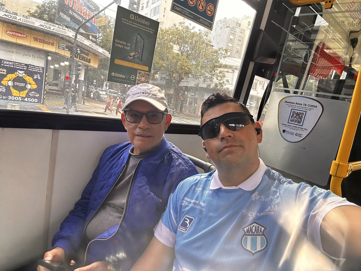 1.8 🇪🇨 🇺🇸 tweet media