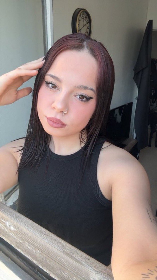 😈Reine Lea👑 tweet media