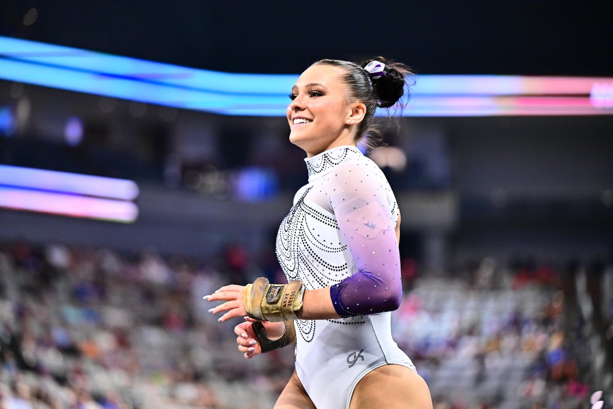 LSU Gymnastics tweet media