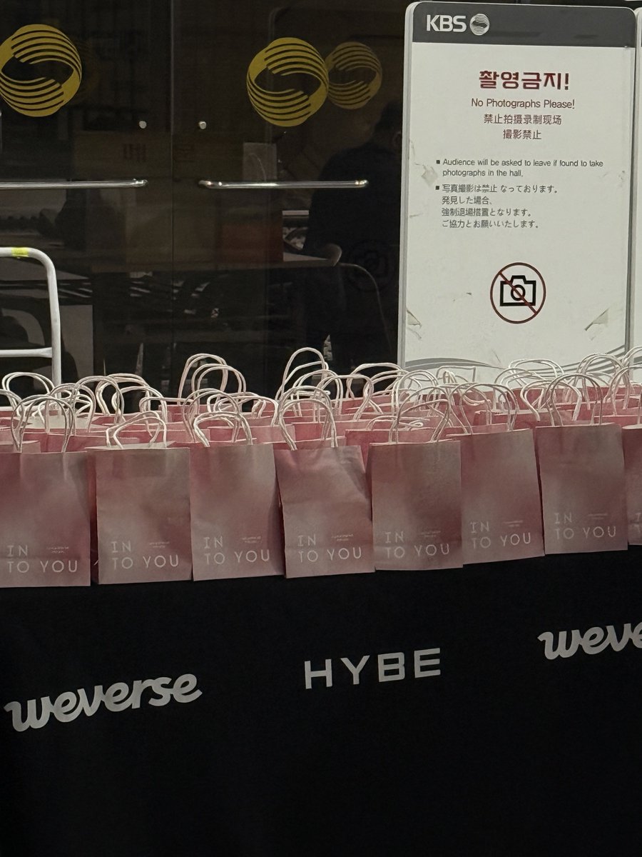 강여름 tweet media