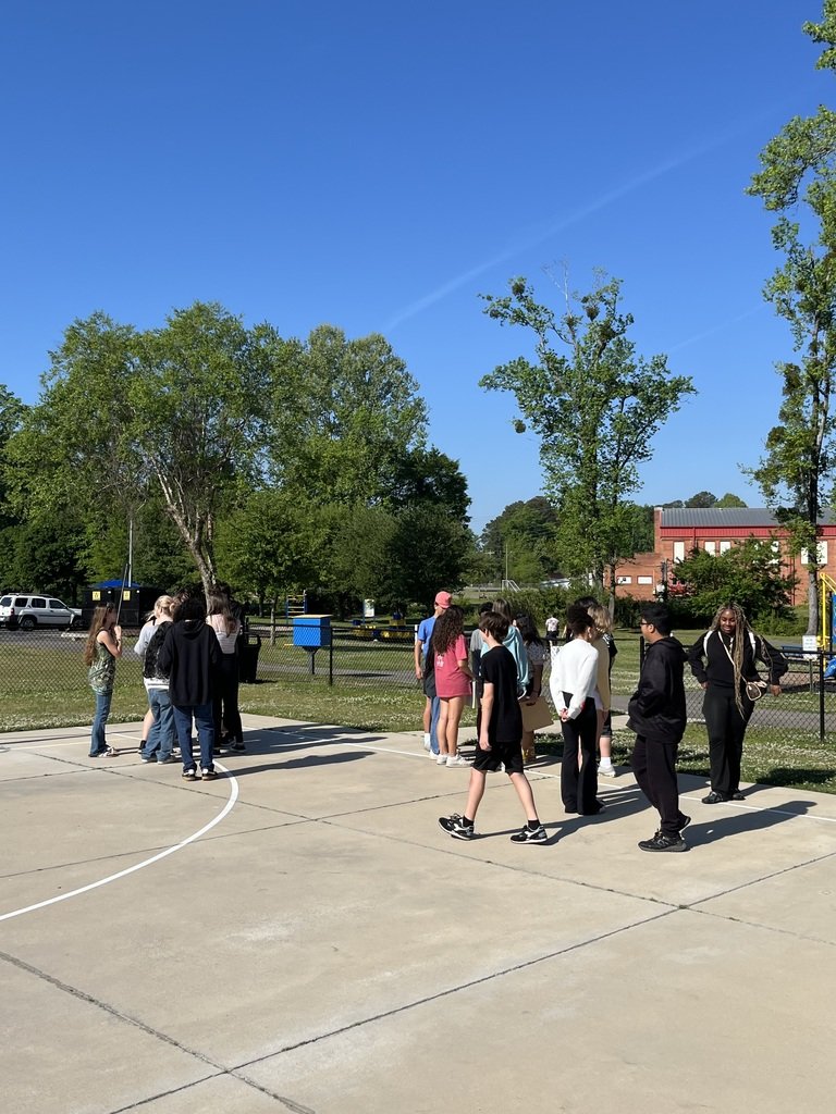 In World History this week, students explored the causes and impacts of World War I by building and managing alliances. We then visually noted how vastly the world was impacted through this major conflict using yarn to connect involvement.