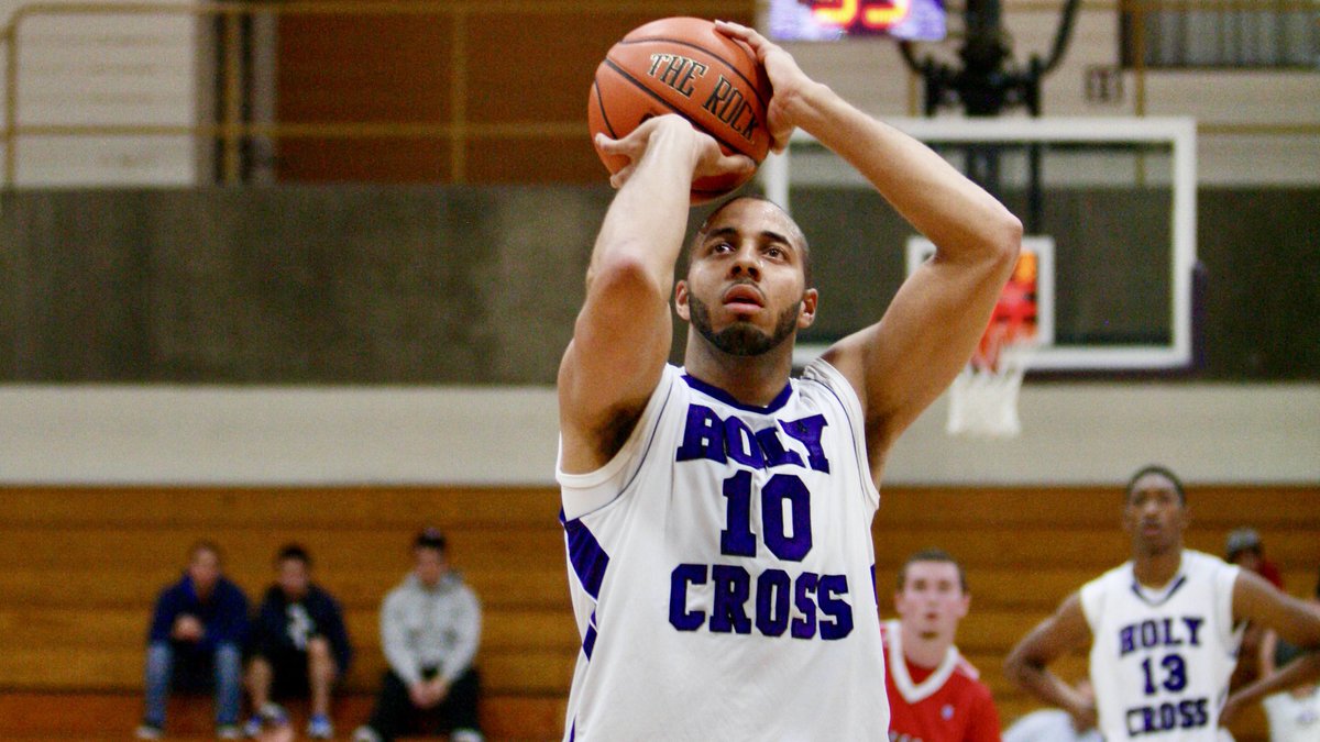 Holy Cross Men's Basketball tweet media