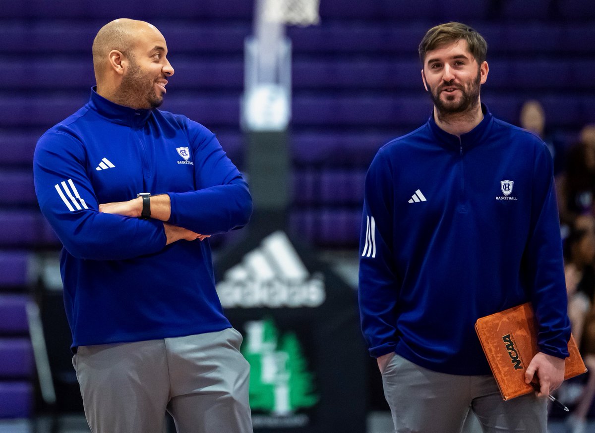 Holy Cross Men's Basketball tweet media