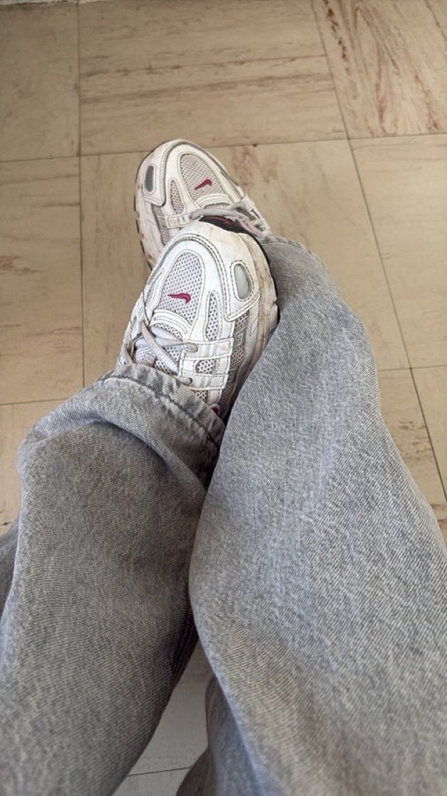 😈Reine Lea👑 tweet media