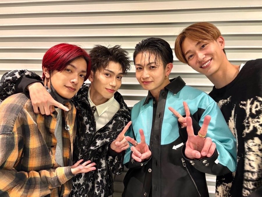 juneeeee.☾.*·̩͙ tweet media