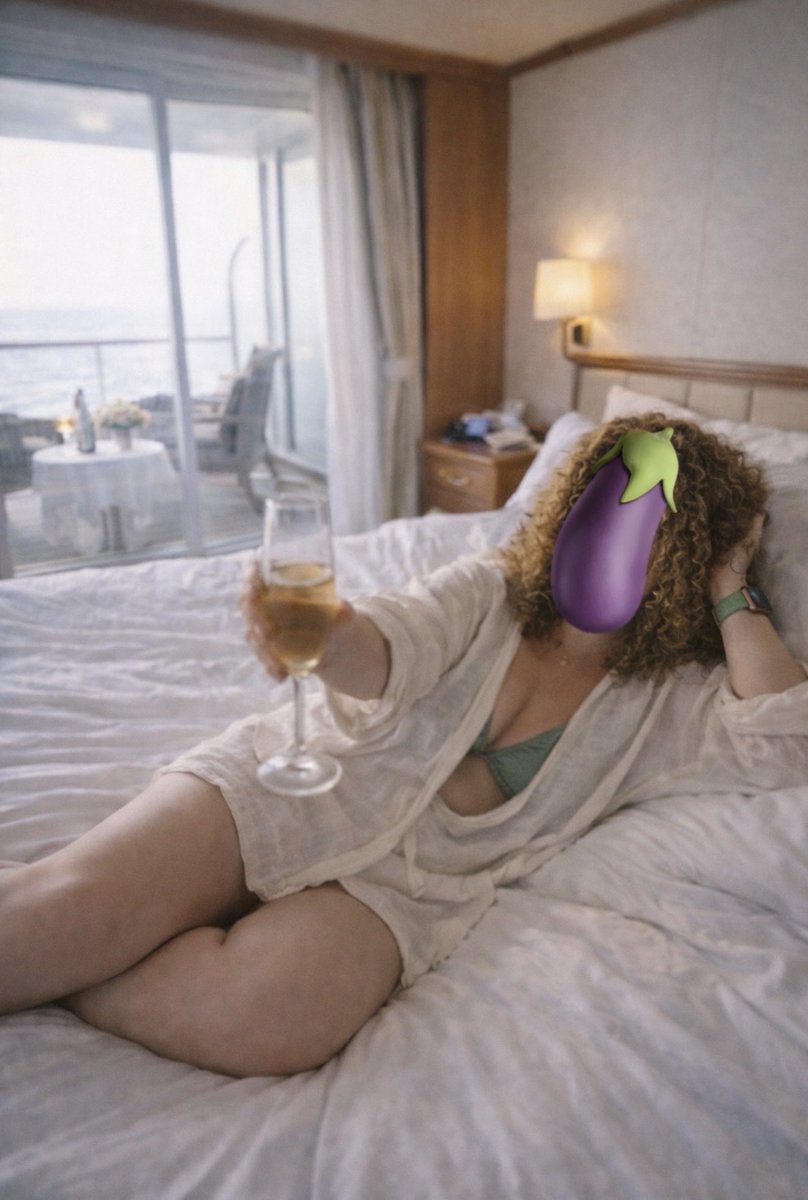 DarrylPhilbman's tweet photo. Cheers from the #enm couple in Dallas. #swingersméxico #wifeswap #cuckold #dfw #dallascuck @CaliCuckList #dallashotwife #dallashotmom #hotwife #hotmom @DFWSwinging #dtxswingers https://t.co/kayXkU6YW1