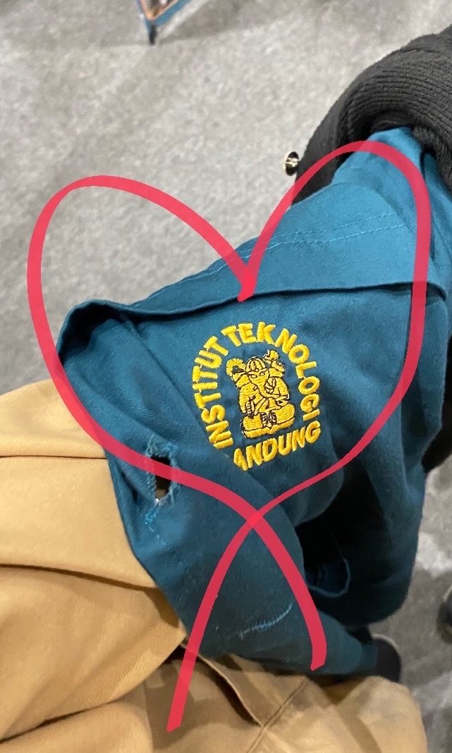 ghea ²⁶ 🎐 lulus pilihan pertama tweet media