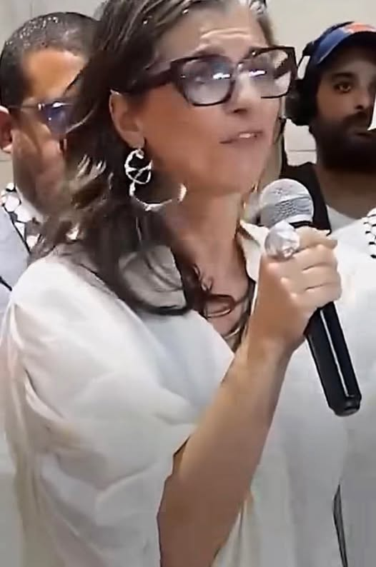 Anubi777 tweet media