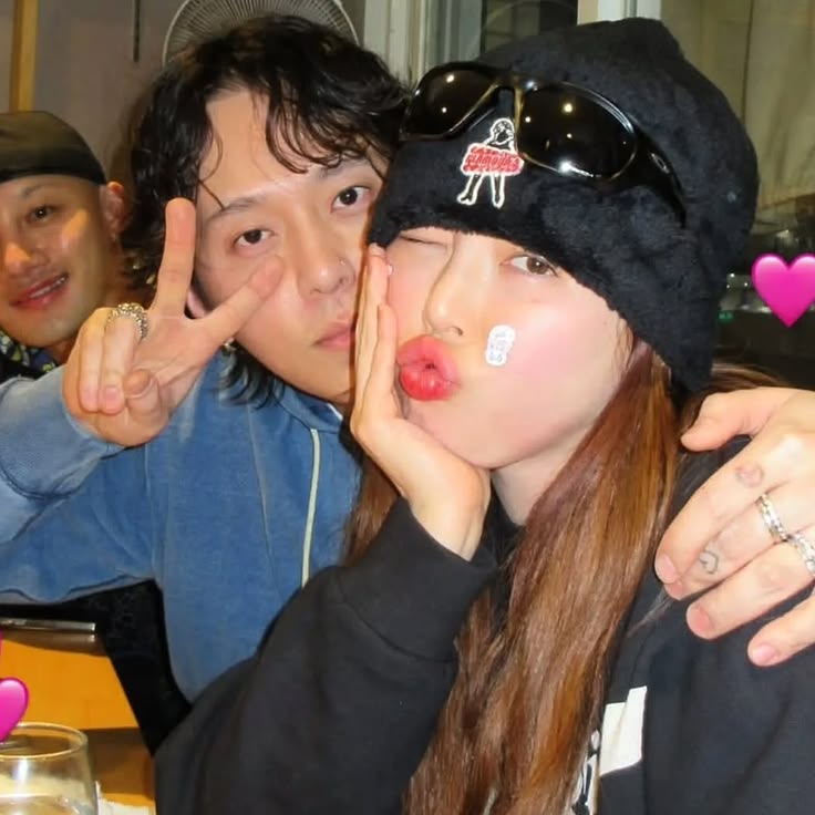 byeonhaesseo's tweet photo. After marrying Junhyung, Hyuna didn't expect her husband to live up to his scandals, fucking her vagina and not letting her rest for a single moment... But who knows, maybe that's why she married him in the first place https://t.co/IJvGR5X05x