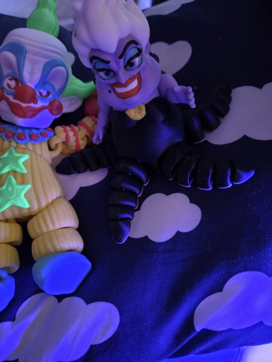 Mary Syfy tweet media