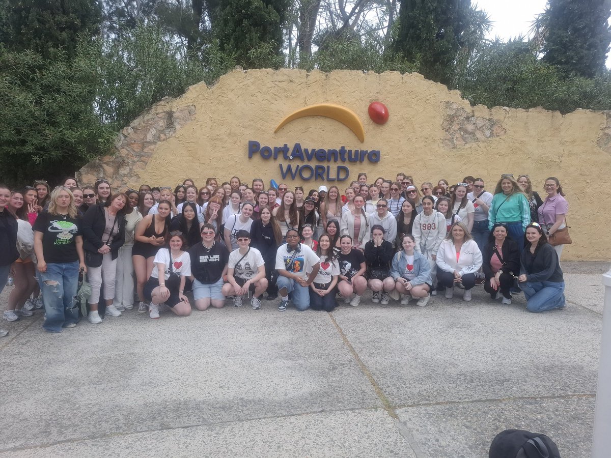 TYColaisteBride's tweet photo. Fantastic couple of days spent with TY's in Barcelona, Tarragona, Monserrat and Salou over the Easter holidays!@Colaistebride https://t.co/6gOVD8gREw