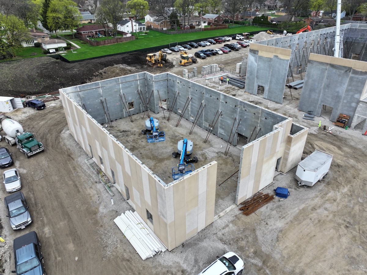 Nicholas & Associates tweet media