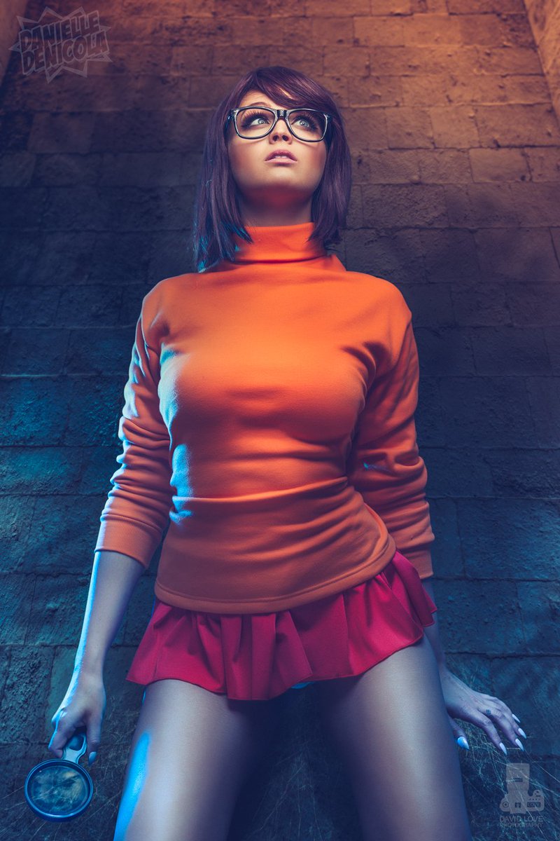 ahl9's tweet image. Velma Dinkley by Danielle Dnicola #ScoobyDoo  cc @ColonelFalcon @Mr_Xavier15