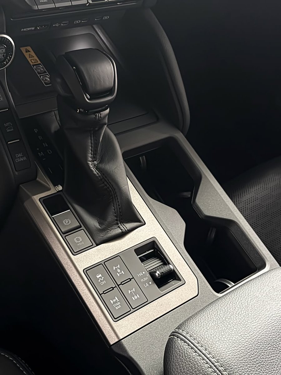 Toyota Land Cruiser Prado 🩶🩶