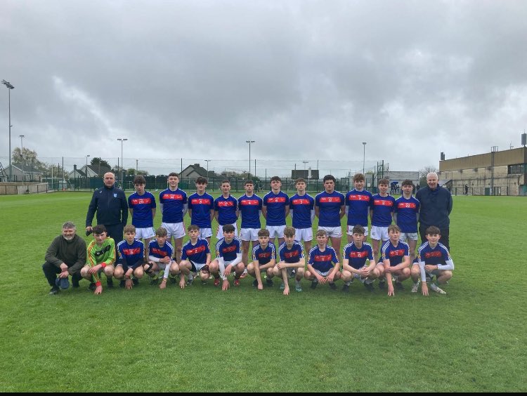 carberygaa's tweet photo. Carbery U15 Hurlers who defeated Blackrock 5-14 to 4-11 tonight at Church Road in Premier 1 Fe 15 Hurling League🟣🟡🟣🟡 https://t.co/tl0zwAJUZk